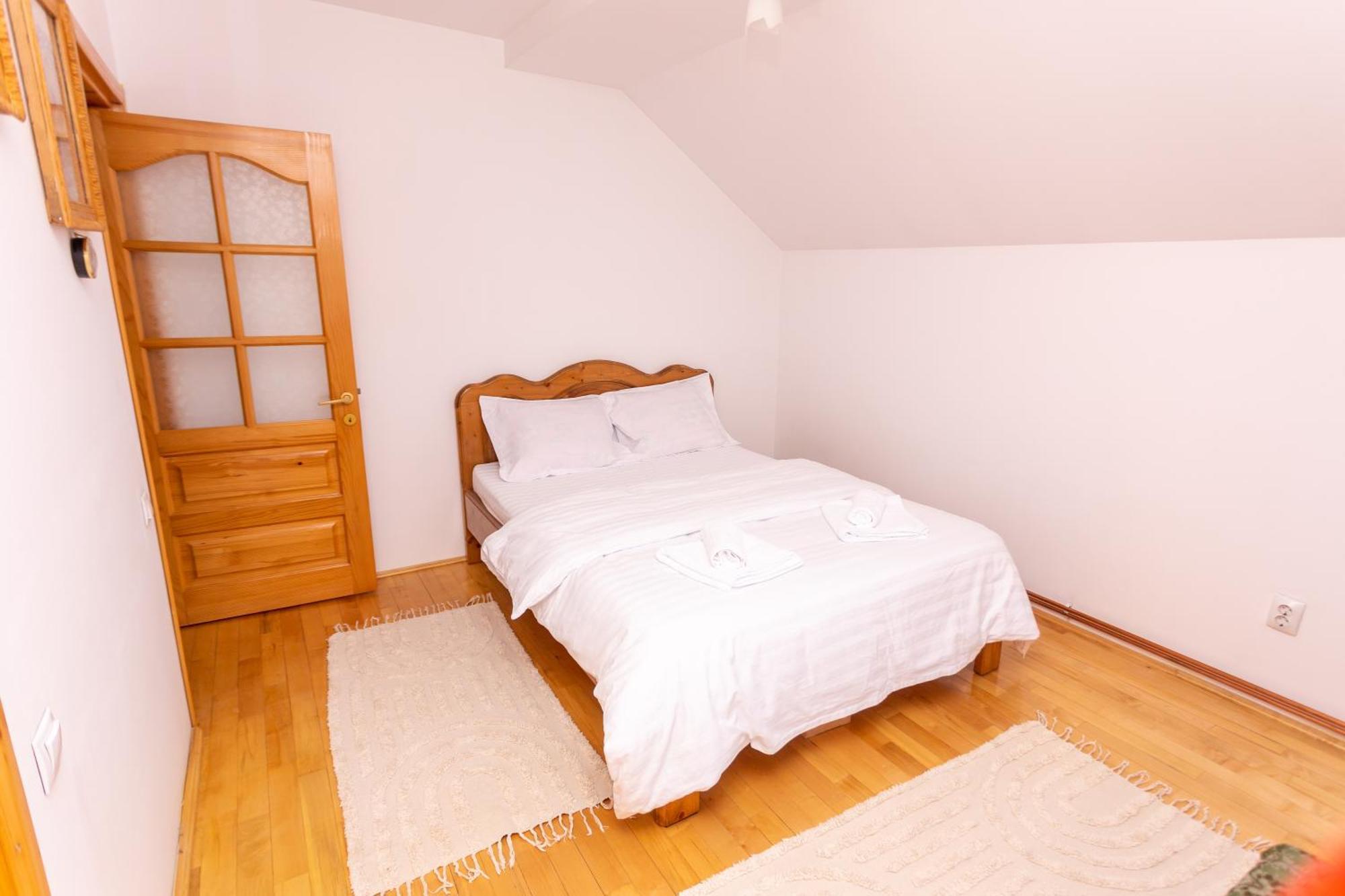 Villa Casa Rumelia Paltineni